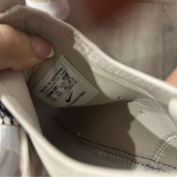 MEN’S NIKE VAPOR MAX SNEAKER - Picture 5 of 5